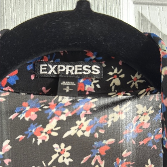 Express Black and Pink Blouse - Size small - Picture 2 of 7